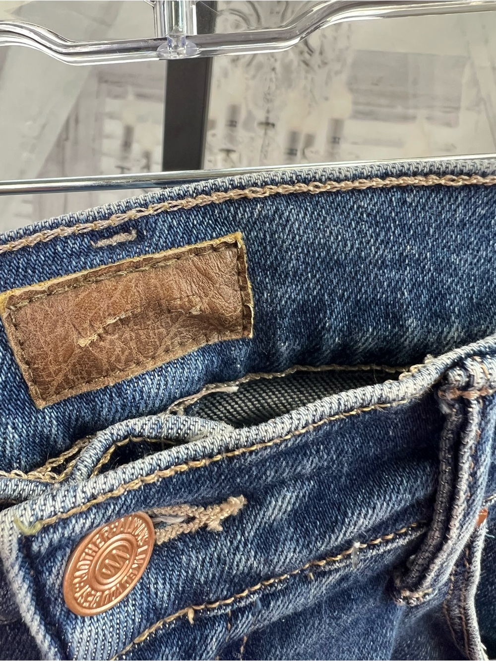 MOTHER The Weekender Fray Hem Jeans Take It Easy Wash Flare Stretch Denim 28 - Picture 4 of 14